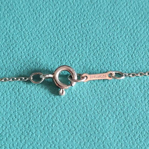 Tiffany and Company 20mm Bean Necklace - Picture 5 of 8